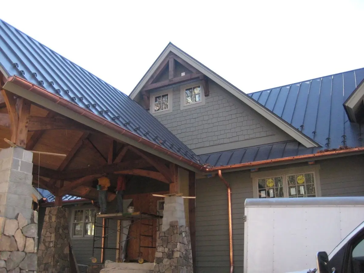 Craftsman Roofing team delivering quality roofing work in Obetz